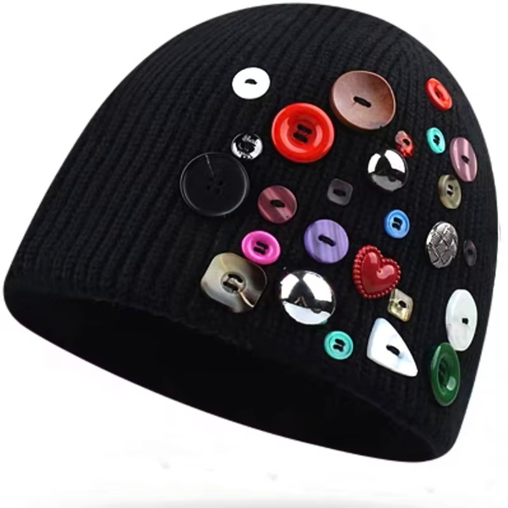 قبعة بيني مزينة بأزرار ملونة،  - مراجعة Beanie Cuffed Knit وسعره